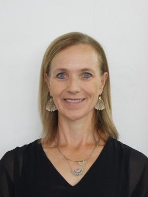 photograph of Dr Carolyn van Heerden